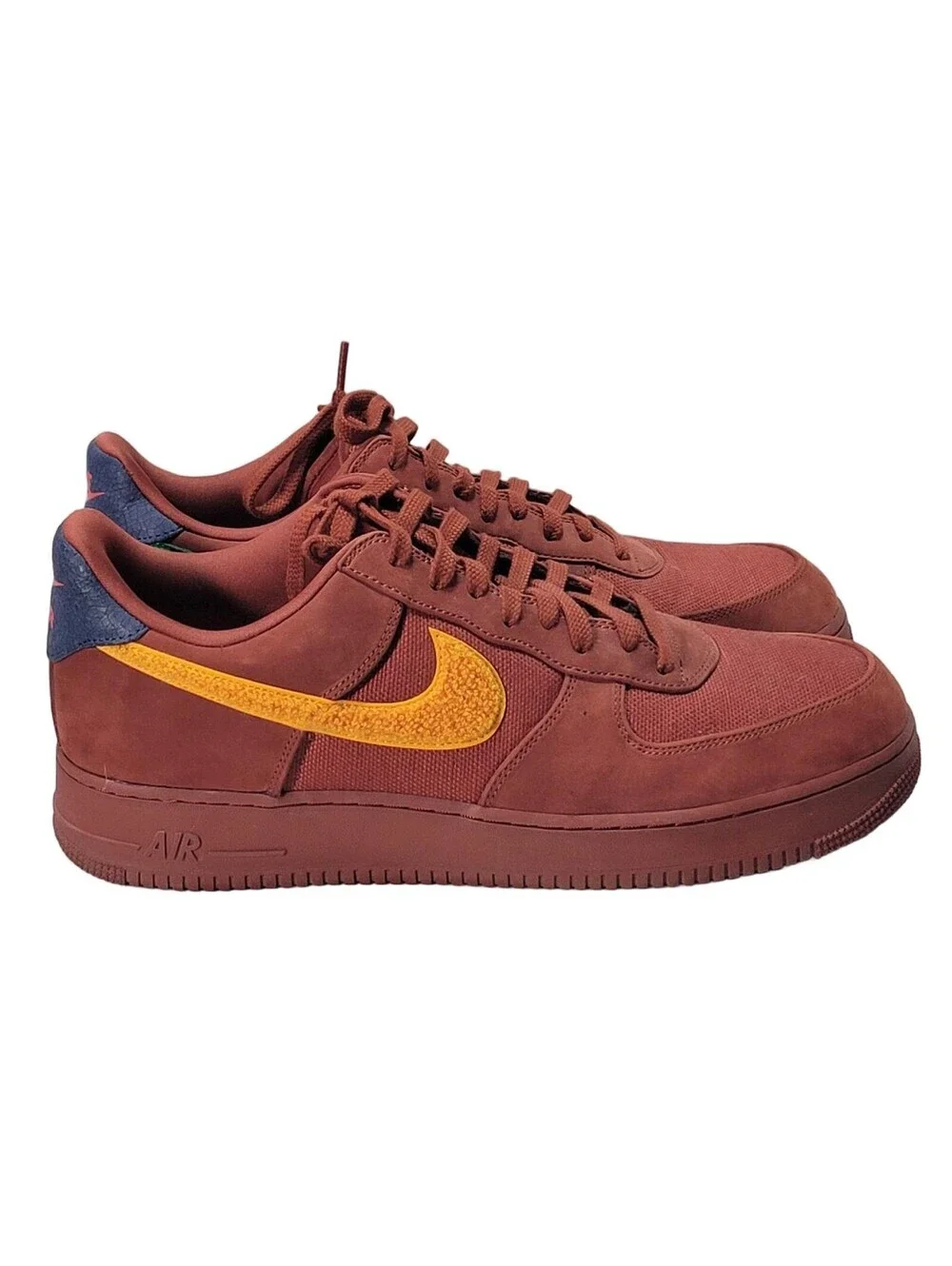 Nike Air Force 1 07 LHM Familia Low Cut Sneakers Mens Size 14
